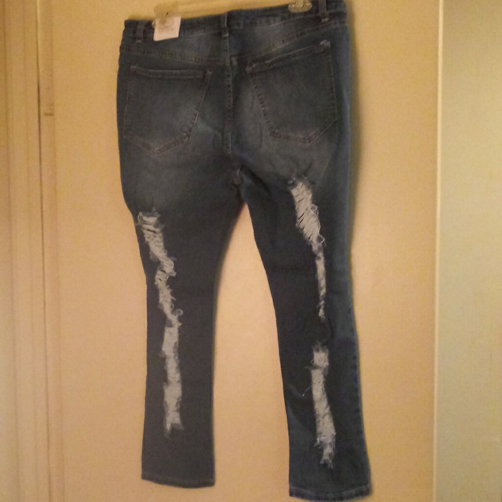 Jeans - Picture 2 of 2